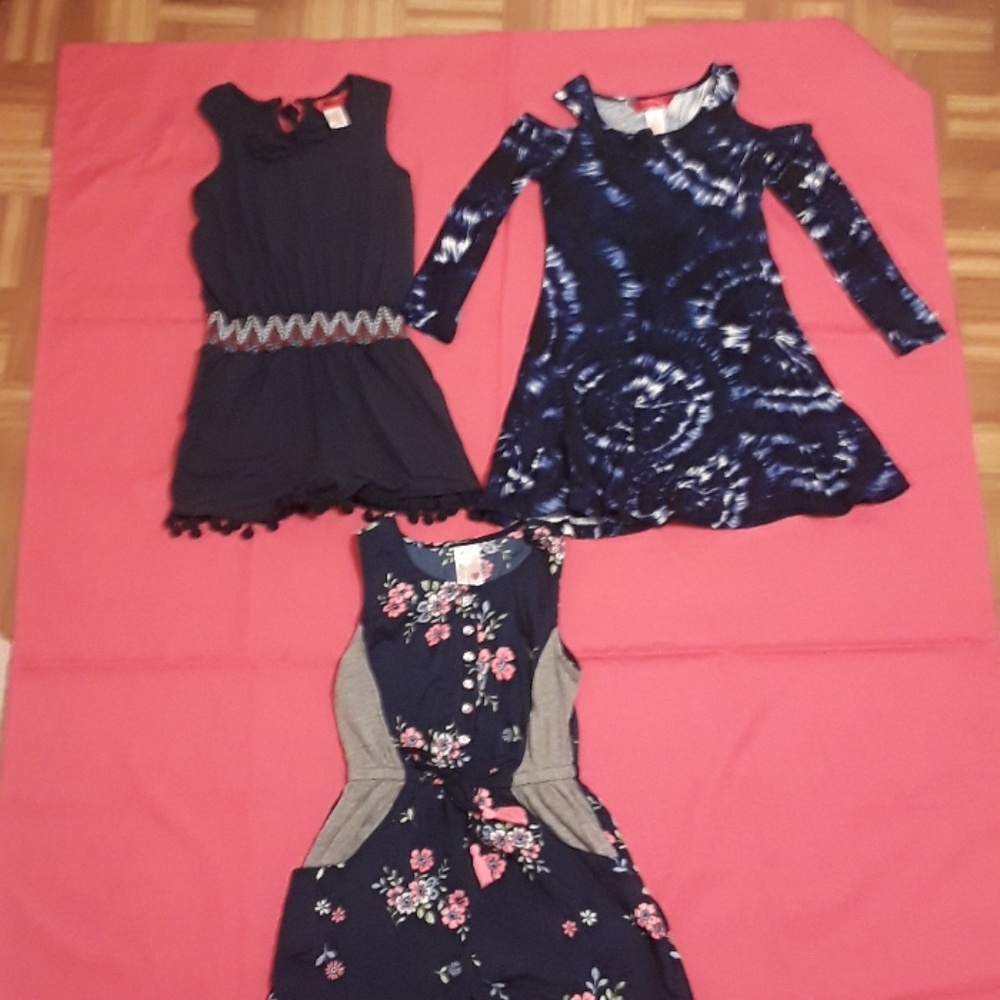 2 rompers (8), 1 dress (6)